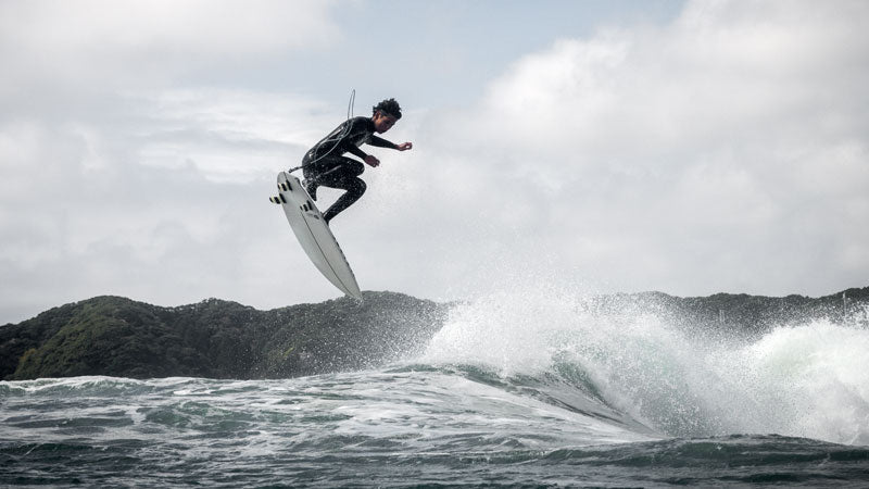 パタゴニアから、日本製カスタム・ウェットスーツが4年ぶりに登場！